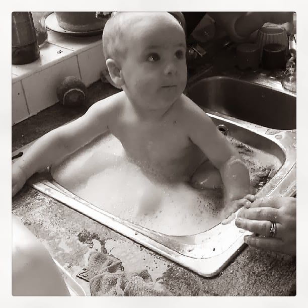 Bathing in the sink Bathing in the sink, messy faces, www.emmysmummy.com, H&A, Tots100, finding nemo soft and gentle bubble bath, review