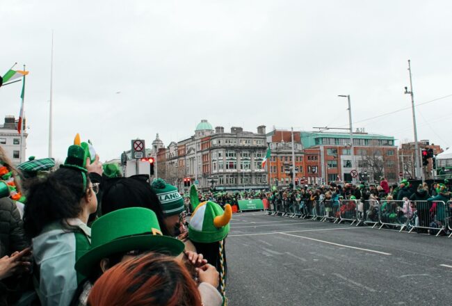 Best time of the year to visit each one of those 5 countries 1 st patricks day parade e1703871054317