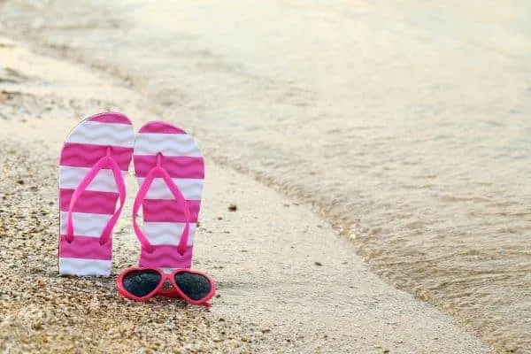 flip flops on beach e1489645760301