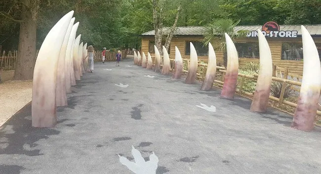 Dinosaur adventures at Paradise Wildlife Park 2 world of dinosaurs 2