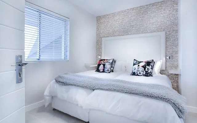 7 Best Ways to Sell Your House Easily for Cash 2 modern minimalist bedroom gc26147522 640